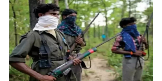 चाईबासा में ग्रामीणों का आंदोलन, नक्सली संगठन पीएलएफआई बैकफुट पर