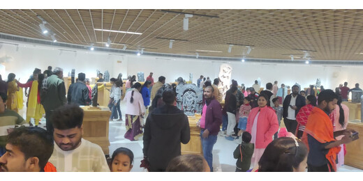 नववर्ष पर संग्रहालय में उमड़ी भीड़, प्राचीन धरोहरों ने खींचा दर्शकों का ध्यान
