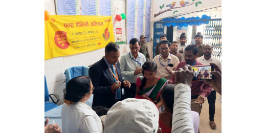 जिलाधिकारी ने की पल्स पोलियो अभियान की शुरुआत