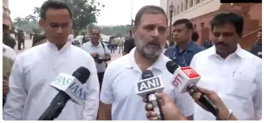 लोकसभा में हंगामा : मानसून सत्र के दौरान विपक्ष की आवाज दबाने के आरोप, कांग्रेस ने जताई तीखी नाराज़गी