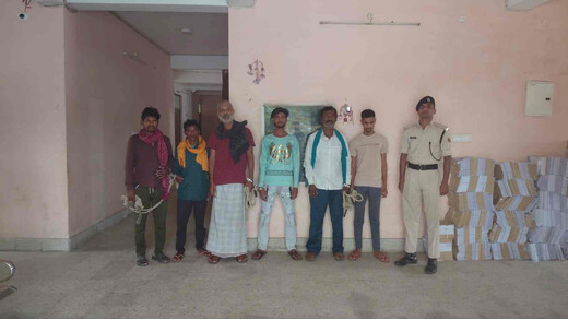 मद्य निषेध थाना की कार्यवाही, अलग अलग स्थानों से 6 शराबी गिरफ्तार 