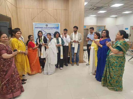 स्वास्थ्य सेवाओं के योद्धाओं को मिला सम्मान, इनर व्हील क्लब ने जताया आभार