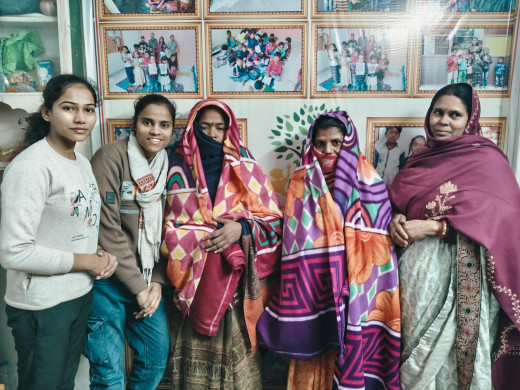 उम्मीद की किरण बनी द उम्मीद संस्था, कंबल वितरण ड्राइव का हुआ आयोजन