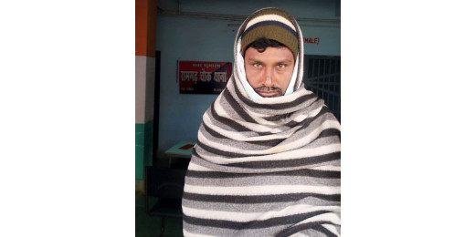 शराब के नशे में हंगामा करता शराबी गिरफ्तार