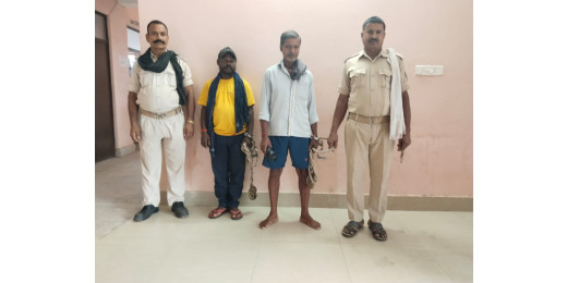 एक शराब धंधेबाज समेत दो गिरफ्तार