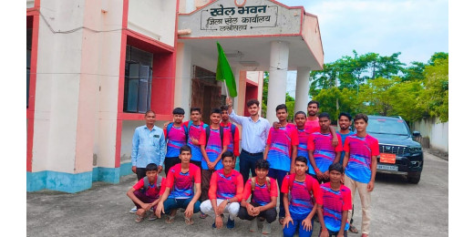 लखीसराय फुटबॉल टीम राज्य स्तरीय प्रतियोगिता में भाग लेने बेगूसराय रवाना