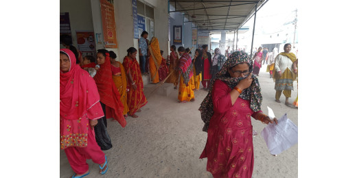 सदर अस्पताल परिसर में प्रदूषण और सफाई कर्मी की लापरवाही से मरीजों को हो रही परेशानी