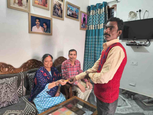 21 बेटियों का विवाह कराएंगे पूर्व सैनिक सुरेश शुक्ला