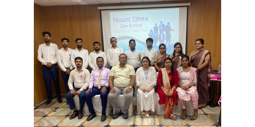 माउंट लिटेरा ज़ी स्कूल में शिक्षक प्रशिक्षण कार्यशाला का किया गया आयोजन