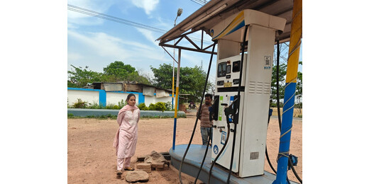 लखीसराय में गैस को लेकर अलर्ट, कालाबाजारी रोकने को प्रशासन सख्त