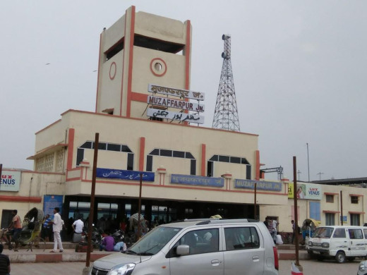 मुजफ्फरपुर रेलवे जंक्शन के 2 प्लेटफॉर्म से ट्रेन के आवाजाही पर रोक