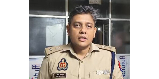 अयोध्या से वाराणसी जा रही बस ट्रेलर से टकराई, चार श्रद्धालुओं की मौत, नौ घायल