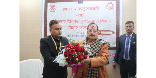 उपमुख्यमंत्री ने की विकास योजनाओं की समीक्षा, पारदर्शिता और समयबद्धता पर जोर