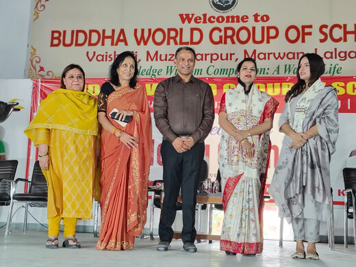 वैशाली में बुद्धा वर्ल्ड ग्रुप ऑफ स्कूल में नए सत्र की शुरुआत, डीएम वर्षा सिंह व अभिनेत्री नीतू चंद्रा रहीं मौजूद