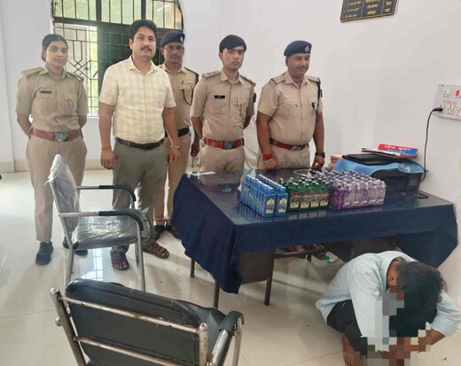 वंदे भारत एक्सप्रेस से शराब बरामद, बालक के दो बैग से मिली 83 बोतलें