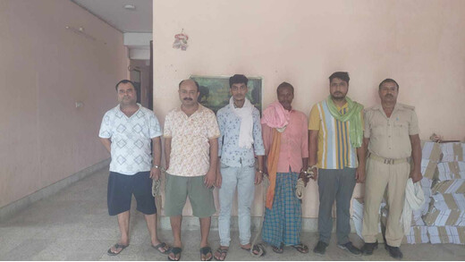 लखीसराय में शराबबंदी अभियान जारी, तीन धंधेबाज सहित दो शराबी गिरफ्तार