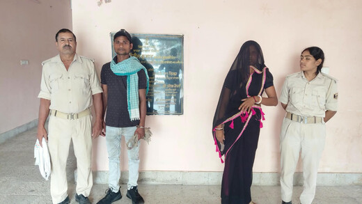 लखीसराय में बीयर और चुलाई शराब के साथ महिला समेत दो गिरफ्तार, दो धंधेबाज फरार