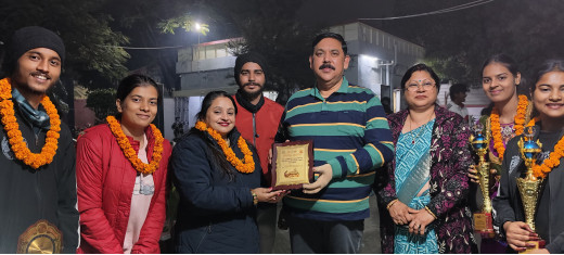 बीआरएबीयू की सांस्कृतिक टीम का कुलपति ने किया स्वागत
