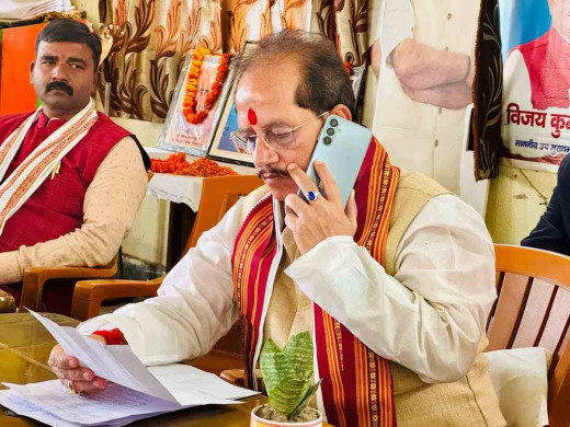 वंशवादी मानसिकता से बाहर निकले तेजस्वी : विजय सिन्हा 