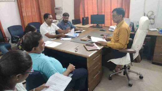 हेल्थ एंड वेलनेस सेंटर की समीक्षा बैठक संपन्न