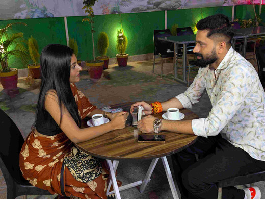 मुजफ्फरपुर में फिल्म शूटिंग, डायरेक्टर रंधीर सिंह ने कहा जाति से ऊपर प्रेम का संदेश देगी 'गर्लफ्रेंड' 