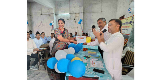 शिक्षक राष्ट्र निर्माता हैं, समाज को दिशा देने में शिक्षकों की भूमिका सर्वोपरि : प्रणव
