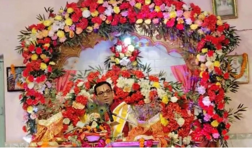 पंकज मार्केट स्थित महिला सत्संग भवन में सात दिवसीय श्रीमदभागवत कथा का शुभारंभ