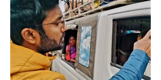 डीटीओ कार्यालय के पास वाहन जांच अभियान, ओवरलोडिंग पर सख्ती