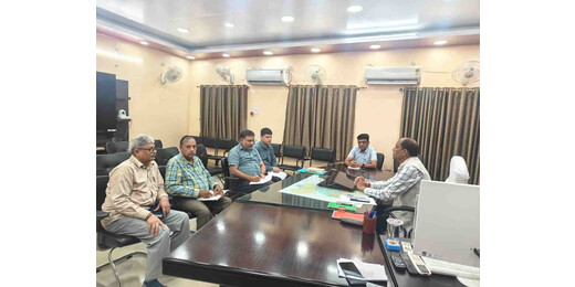 टीबी मुक्त लखीसराय अभियान की समीक्षा, डीएम ने स्क्रीनिंग और जागरूकता बढ़ाने के दिए निर्देश