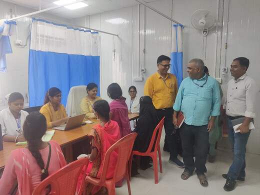 प्रधानमंत्री सुरक्षित मातृत्व अभियान के तहत लखीसराय सदर अस्पताल में लगा स्वास्थ्य जांच शिविर