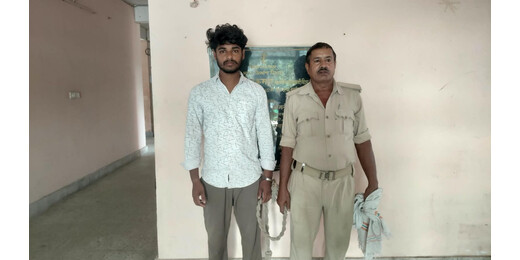 लखीसराय में छापेमारी, 6 लीटर चुलाई शराब के साथ एक गिरफ्तार 