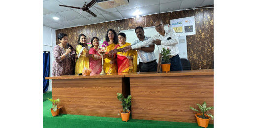 हिंदी हैं हम पखवाड़ा कार्यक्रम के तहत रामवृक्ष बेनीपुरी महिला महाविद्यालय में व्याख्यान आयोजित