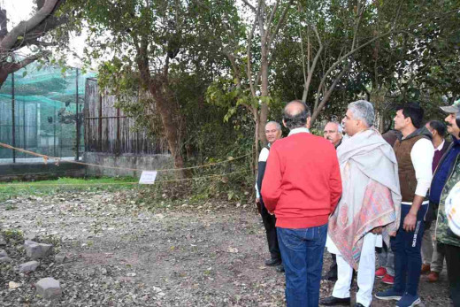प्रजनन के बाद जंगल में छोड़े जाएंगे सफेद पीठ वाले गिद्ध : भूपेंद्र यादव